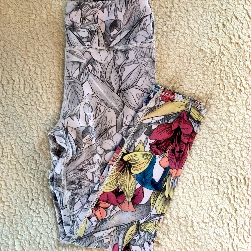 !SOLD! Floral Print Leggings